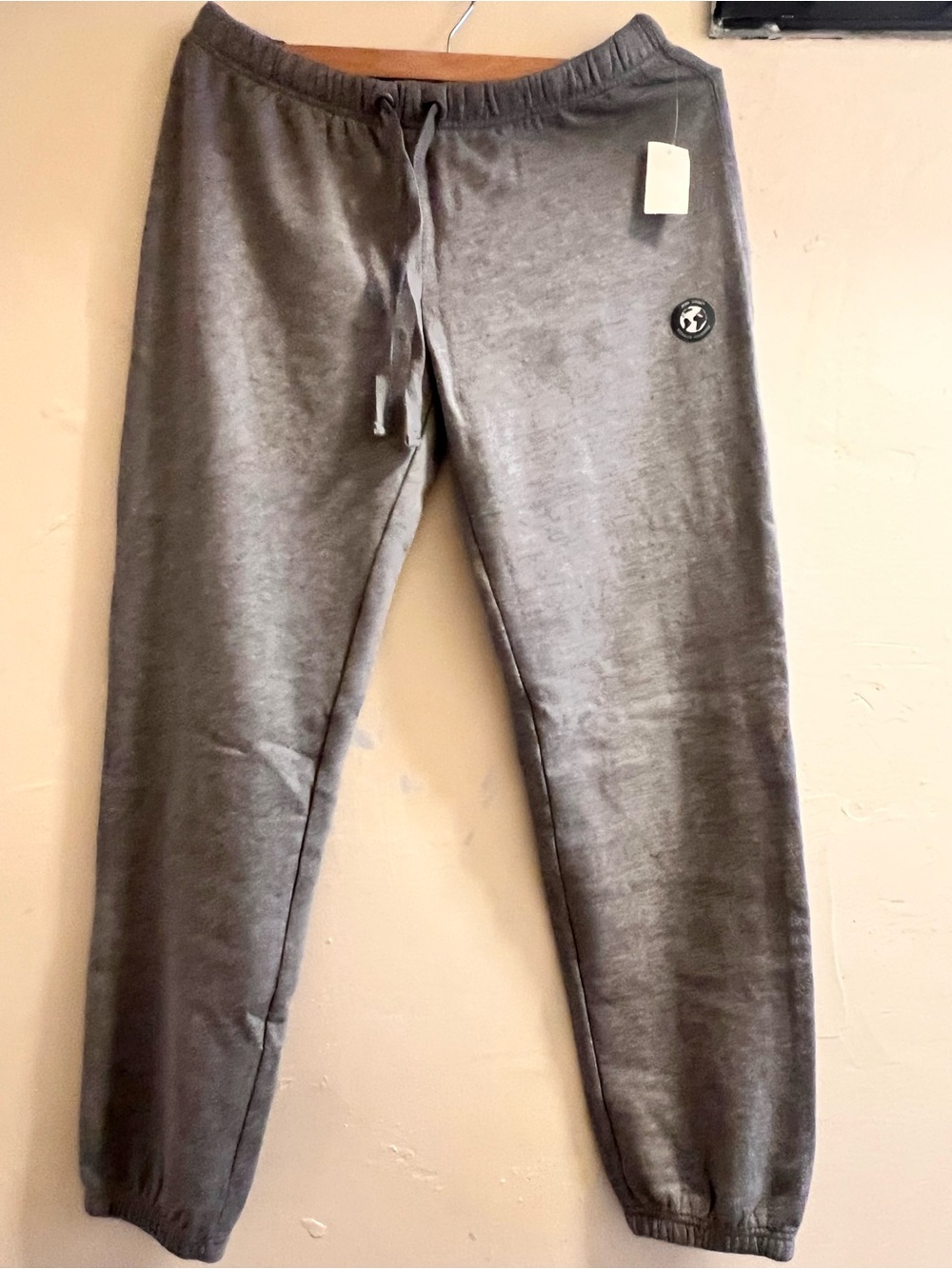 Aeropostale Women Heather Gray Drawstring sweatpants